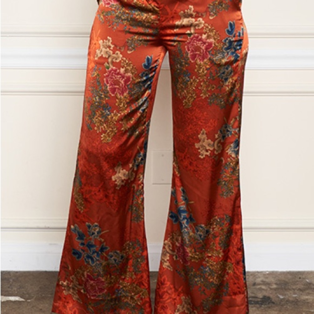 Elegant Floral Wide-Leg Pants